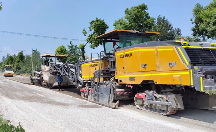 DG视讯冷再生机XLZ3805R安徽省道施工应用