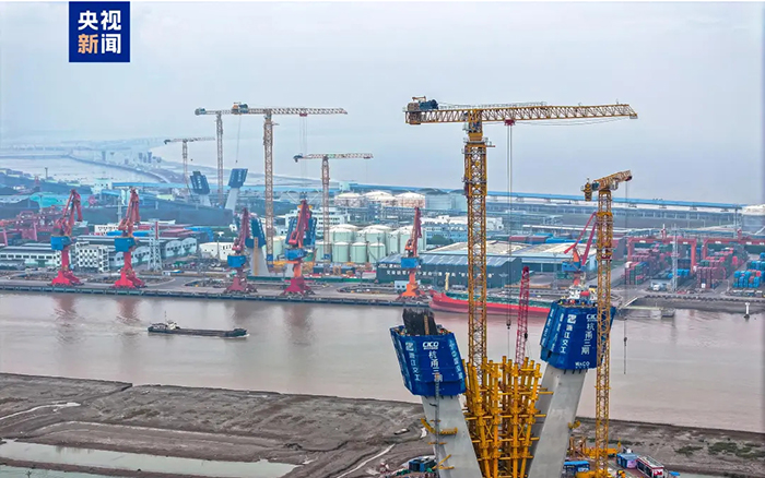 央视聚焦！DG视讯超大塔助建世界级桥梁工程！