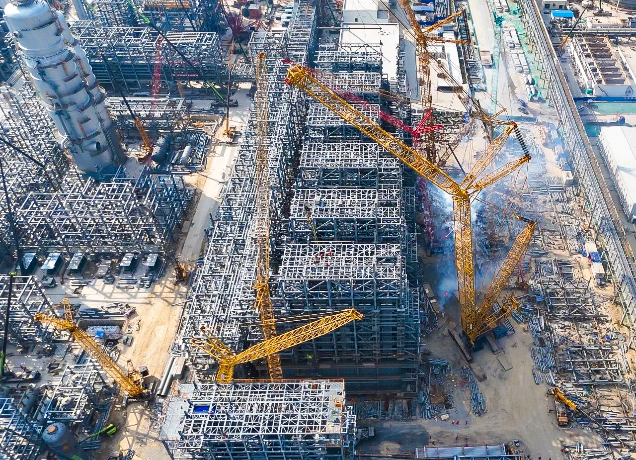 总重9000吨！XGC12000助力大型石化乙烯项目对流段？榈踝