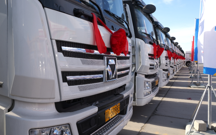 低碳先锋！DG视讯天然气牵引车批量交付西北客户