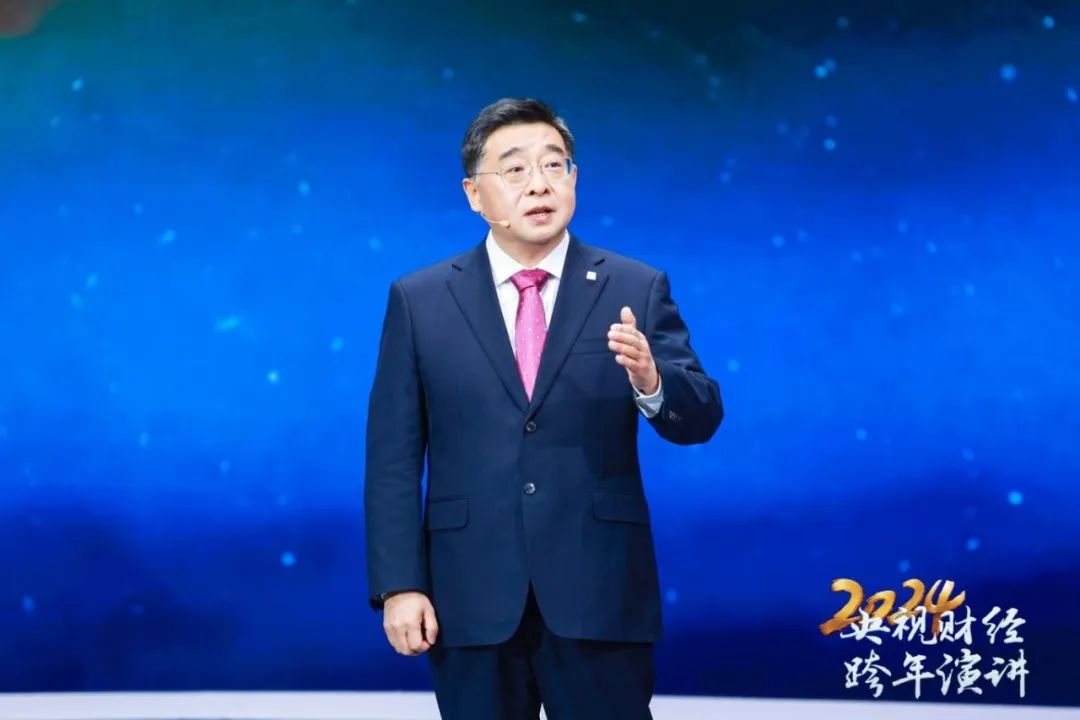 央视跨年演讲 | 杨东升：以一臂之力造福人类