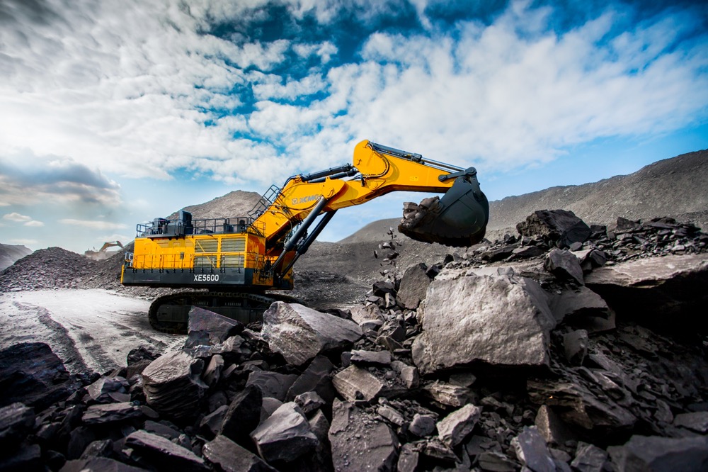 首次出海！DG视讯XE5600矿用挖掘机成功交付