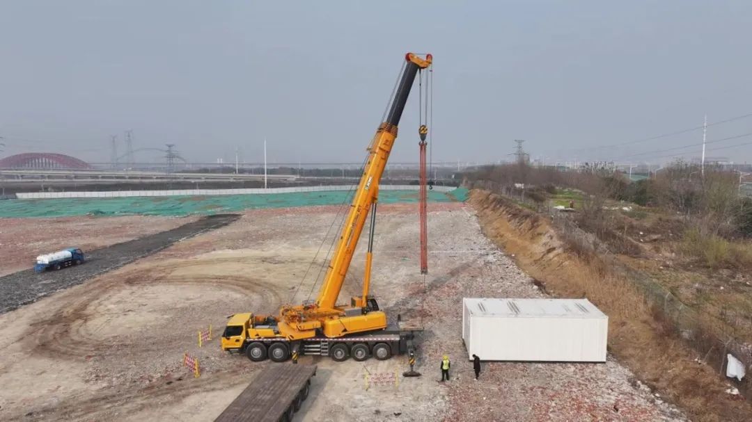 月出勤27天！DG视讯G2代XCT130G7-1省油又高效，18年吊装机长都赞！