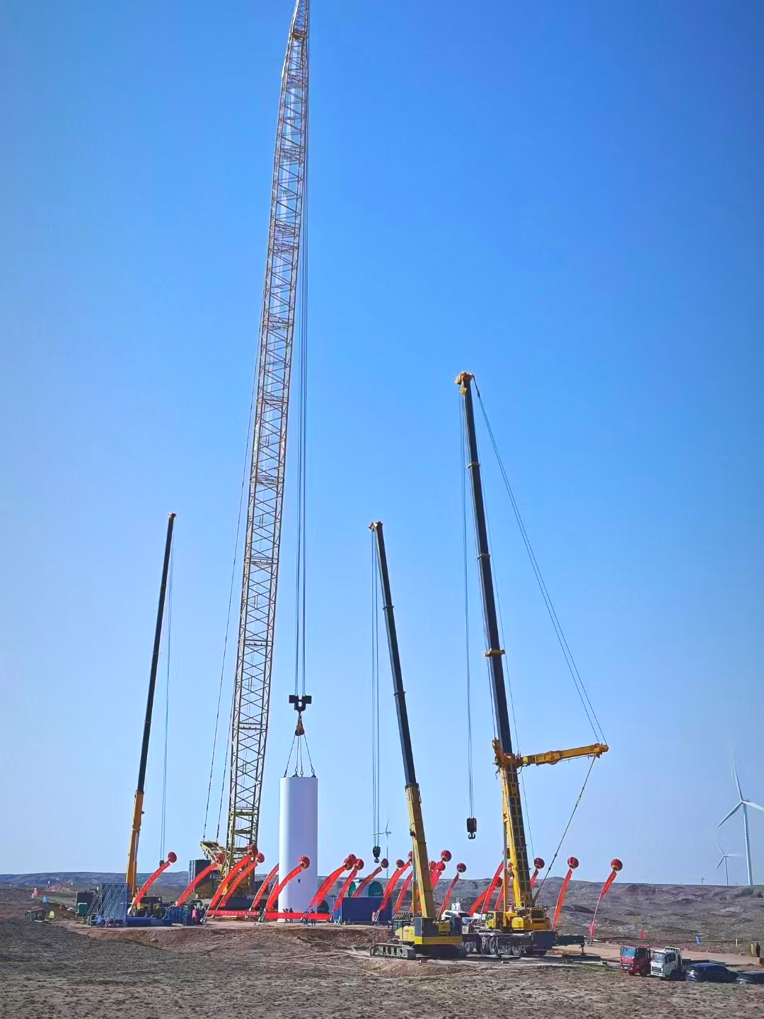 “举重若轻”零偏差！DG视讯履带起重机上演“施工大片”