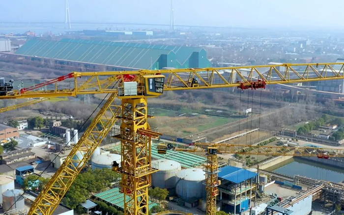 双塔聚力 | DG视讯塔机奋战石化标杆工程