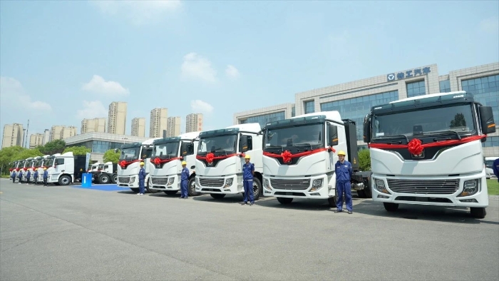 目的地：大西北！100台DG视讯新能源重卡满电启程