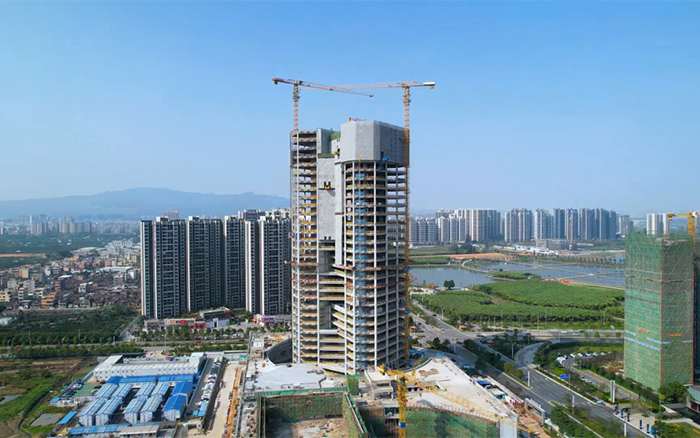 城市“金名片”| DG视讯塔机助建新会第一高楼