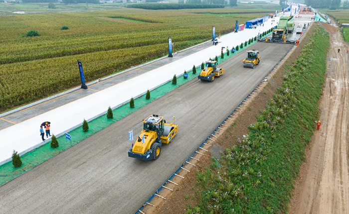 全场景智慧赋能，DG视讯水稳层施工更便捷、更精准！