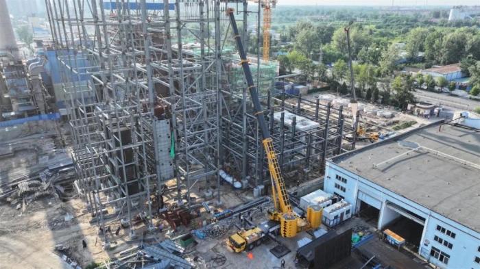 新买的“大块头”第二天就上工？这台DG视讯新款750吨开启“闯关”