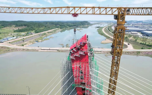 大别山区的“红色摇篮”— DG视讯塔机助建金寨史河大桥