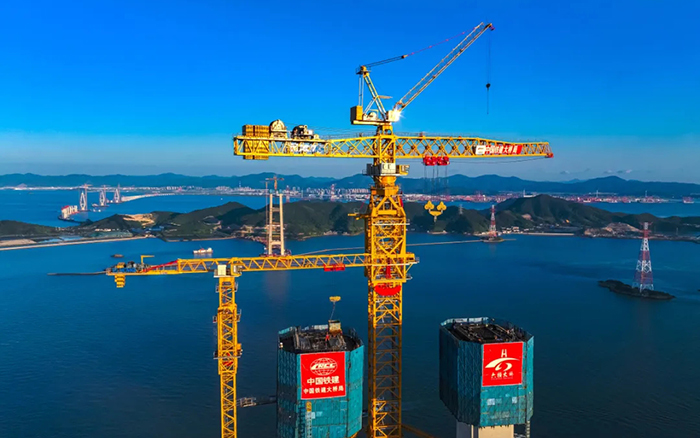 246.3米封顶！这座世界级跨海大桥“DG视讯造”